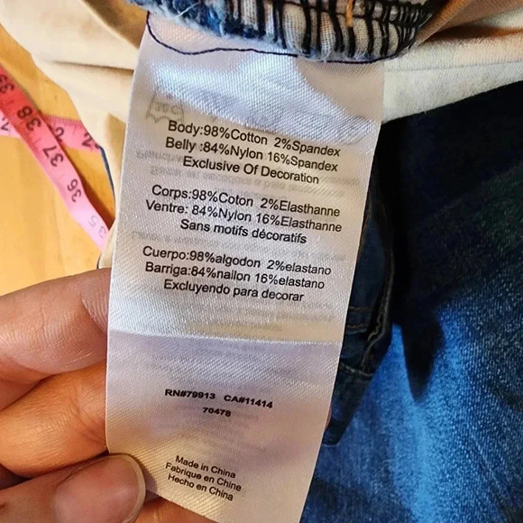 NWT Luxe Essentials Denim jeans maternity size 28 - Picture 6 of 6